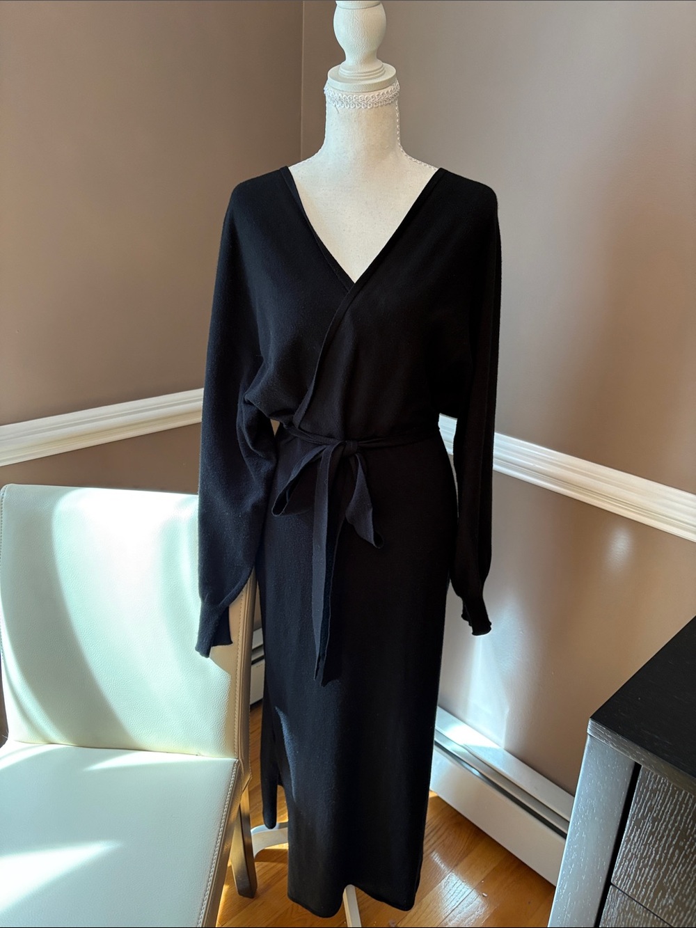 Source Unknown Black Long Sleeve Wrap Midi Dress
